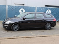 Personenauto peugeot 308 diesel 85kw 2016 - afbeelding 1 van  1