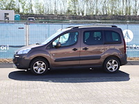 Personenauto peugeot partner 92pk diesel 2013 (marge)