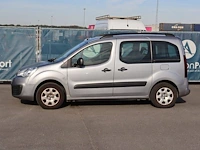Personenauto peugeot partner benzine 110pk 2018 (marge) - afbeelding 1 van  1