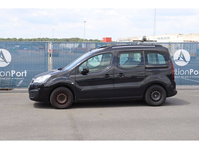 Personenauto peugeot partner diesel 100pk 2016 (marge) - afbeelding 1 van  1