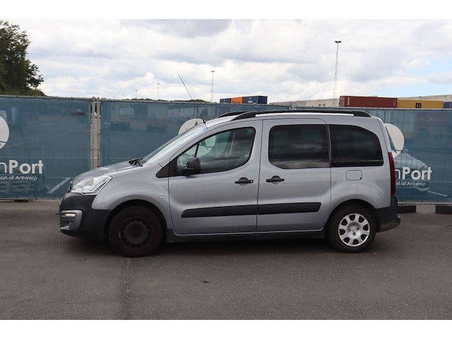 Personenauto peugeot partner tepee diesel 120pk 2017 (marge) - afbeelding 1 van  1