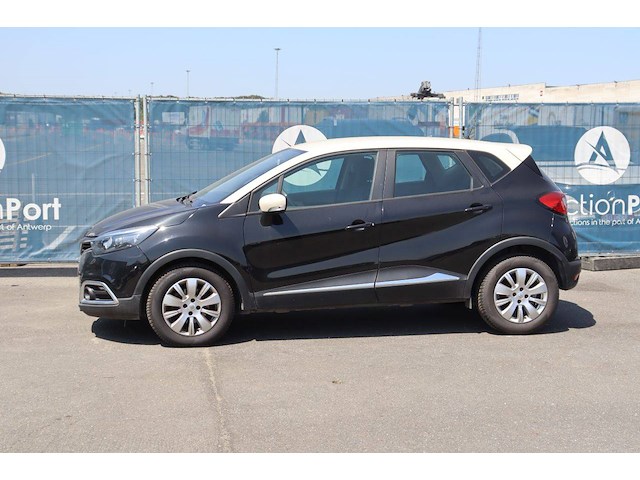 Personenauto renault captur benzine 118pk 2016 (marge) - afbeelding 1 van  1