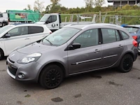 Personenauto renault clio benzine 101pk 2011 (marge) - afbeelding 1 van  1