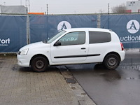 Personenauto renault clio benzine 59pk 2009 (marge)