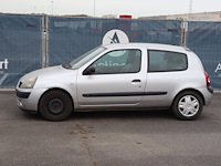 Personenauto renault clio benzine 65pk 2007 (marge)