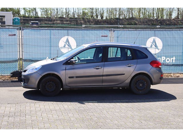 Personenauto renault clio benzine 75pk 2009 (marge) - afbeelding 1 van  1