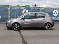 Personenauto renault clio benzine 75pk 2011 (marge)