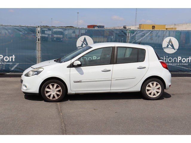 Personenauto renault clio benzine 75pk 2011 (marge) - afbeelding 1 van  1