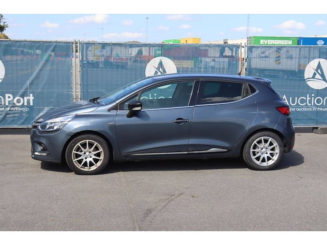 Personenauto renault clio benzine 76pk 2019 (marge) - afbeelding 1 van  1