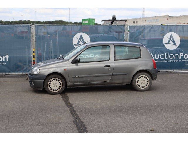 Personenauto renault clio benzine 80pk 2001 (marge) - afbeelding 1 van  1