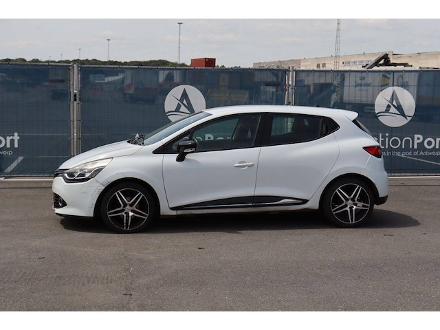 Personenauto renault clio diesel 75pk 2013 (marge) - afbeelding 1 van  1