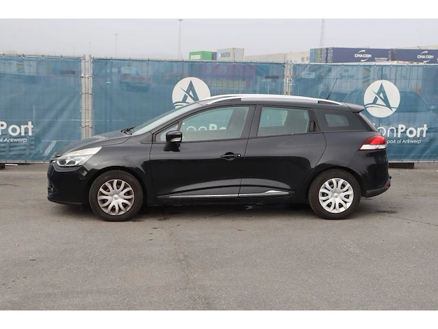 Personenauto renault clio diesel 75pk 2015 (marge) - afbeelding 1 van  1