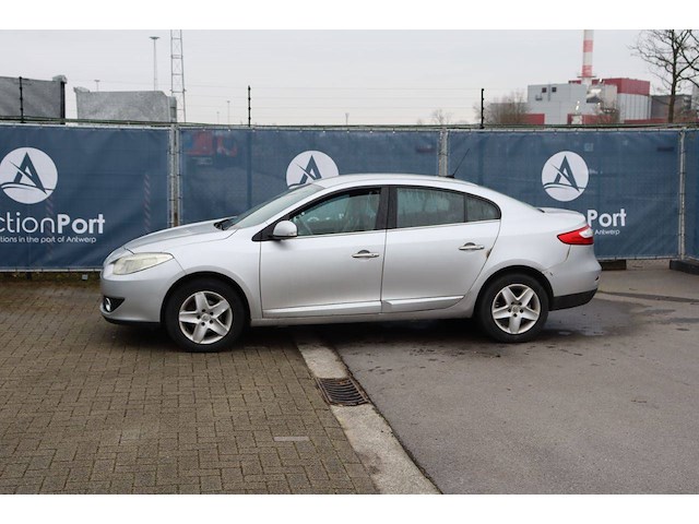 Personenauto renault fluence diesel 105pk 2010 (marge) - afbeelding 1 van  1