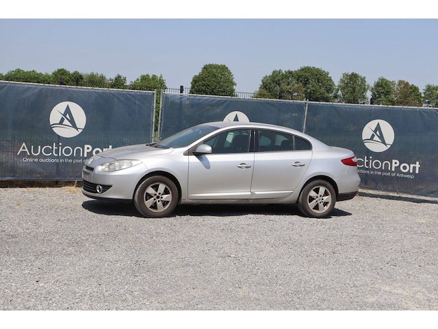 Personenauto renault fluence diesel 106pk 2010 - afbeelding 1 van  1