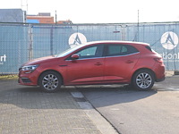 Personenauto renault mégane benzine 100pk 2016 - afbeelding 1 van  1