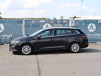 Personenauto renault megane benzine 116pk 2019 (marge) - afbeelding 1 van  1