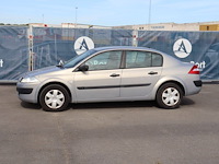 Personenauto renault mégane benzine 98pk 2004 (marge)