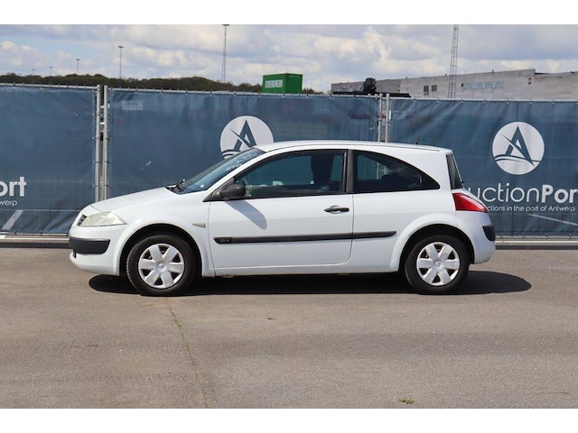 Personenauto renault mégane benzine 98pk 2005 (marge) - afbeelding 1 van  1