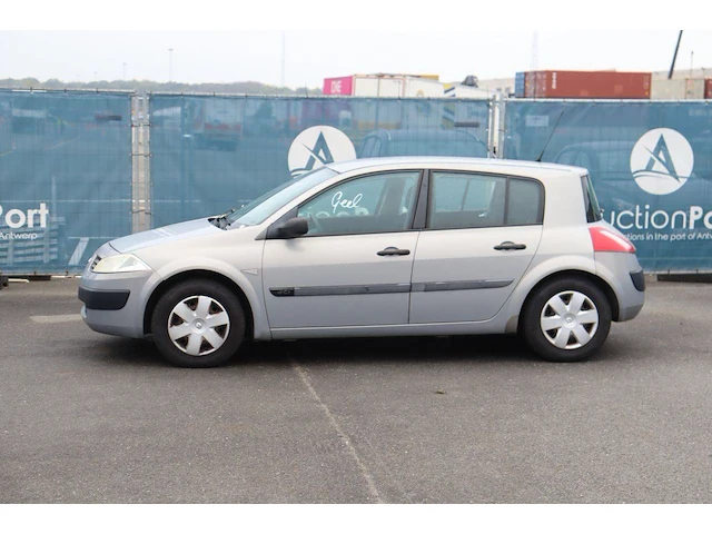 Personenauto renault megane diesel 98pk 2004 (marge) - afbeelding 1 van  1
