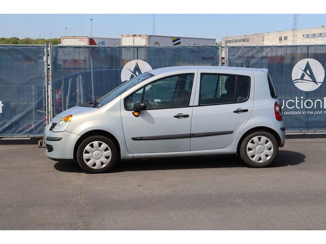 Personenauto renault modus diesel 68pk 2007 (marge) - afbeelding 1 van  1