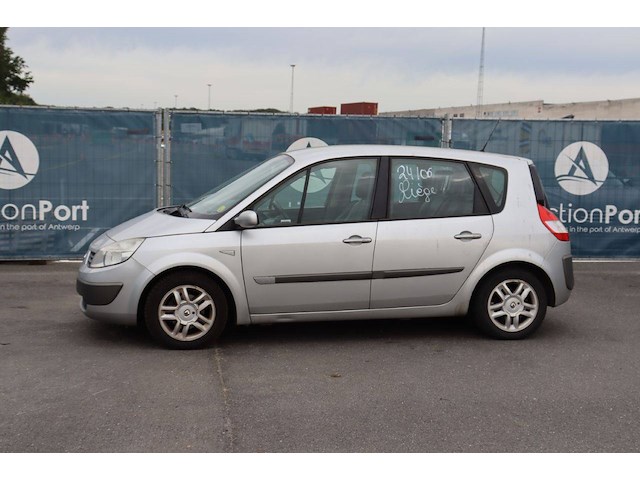 Personenauto renault scenic benzine 113pk 2006 (marge) - afbeelding 1 van  1