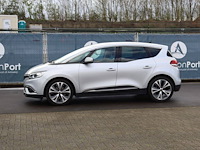 Personenauto renault scenic benzine 116pk 2019 (marge) - afbeelding 1 van  1