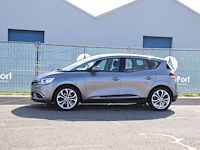 Personenauto renault scenic benzine 140pk 2018 - afbeelding 1 van  1