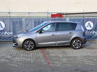 Personenauto renault scenic dci diesel 110pk 2015 (marge)