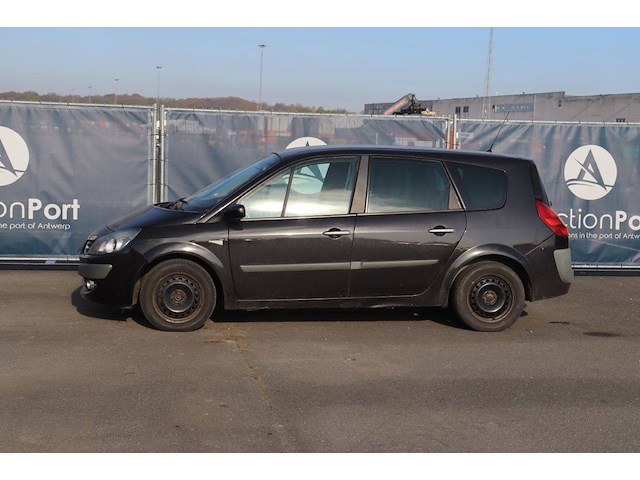Personenauto renault scenic diesel 103pk 2009 (marge) - afbeelding 1 van  1