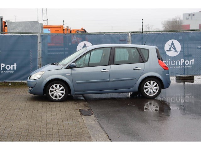 Personenauto renault scenic diesel 105pk 2006 (marge) - afbeelding 1 van  1