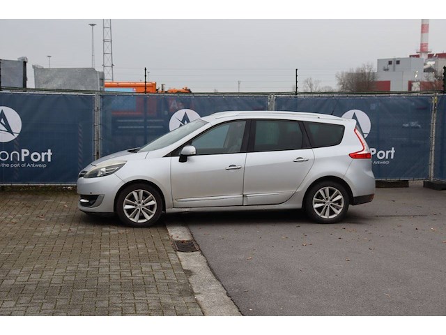 Personenauto renault scenic diesel 130pk 2013 (marge) - afbeelding 1 van  1