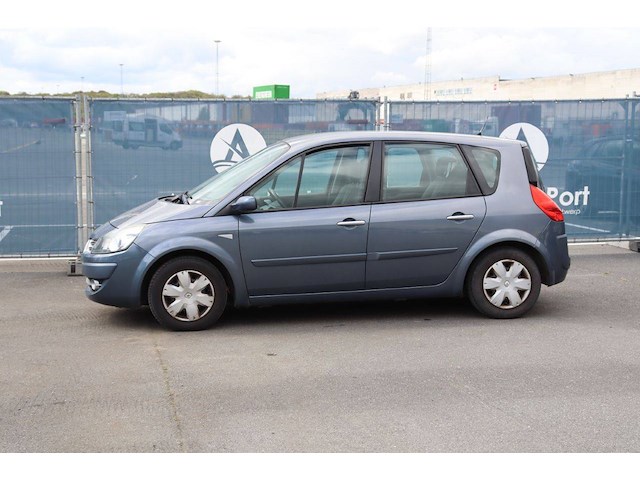 Personenauto renault scenic diesel 85pk 2009 (marge) - afbeelding 1 van  1