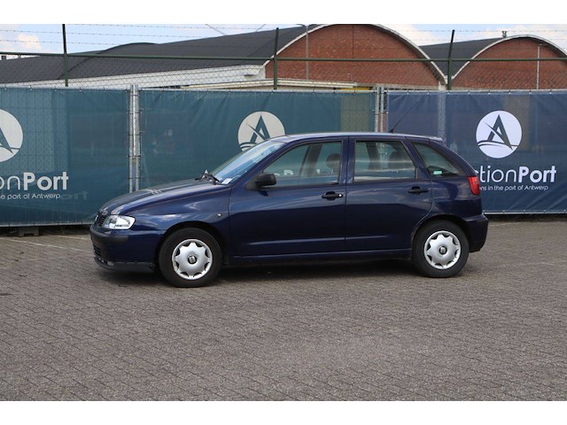 Personenauto seat ibiza benzine 2001 - afbeelding 1 van  1