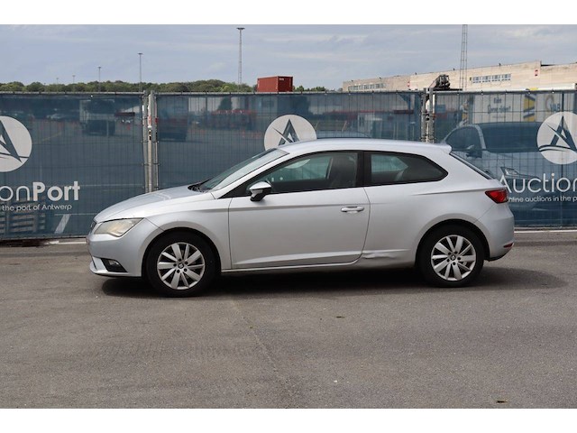 Personenauto seat leon benzine 125pk 2014 (marge) - afbeelding 1 van  1