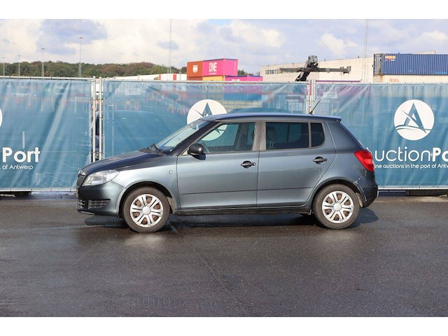 Personenauto skoda fabia benzine 60pk 2014 (marge) - afbeelding 1 van  1