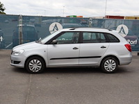 Personenauto skoda fabia benzine 70pk 2010 (marge) - afbeelding 1 van  1