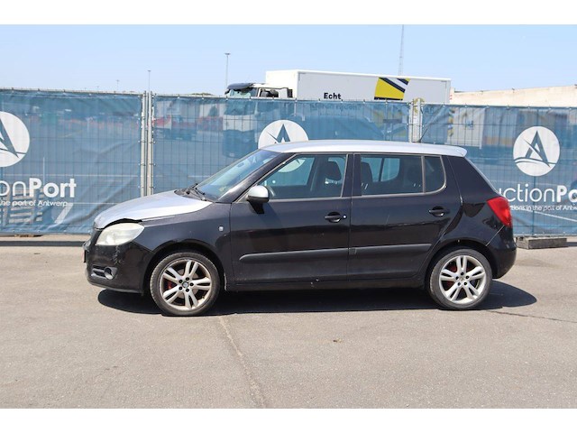 Personenauto skoda fabia benzine 86pk 2007 (marge) - afbeelding 1 van  1