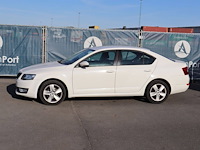 Personenauto skoda octavia benzine 105pk 2014 (marge) - afbeelding 1 van  1
