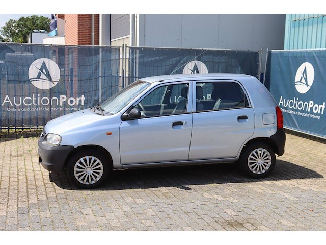 Personenauto suzuki alto benzine 63pk 2004 - afbeelding 1 van  1