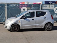 Personenauto suzuki alto benzine 68pk 2010 (marge)