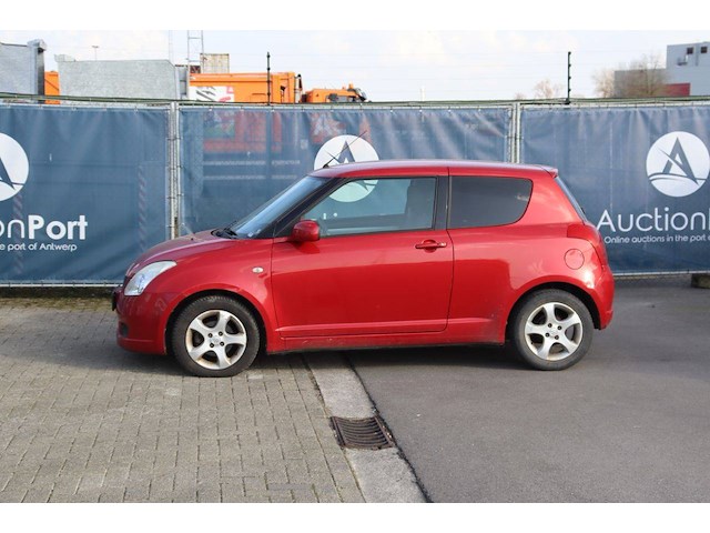 Personenauto suzuki swift diesel 69pk 2006 (marge) - afbeelding 1 van  1