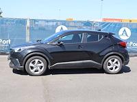 Personenauto toyota c-hr benzine 116pk 2017 (marge) - afbeelding 1 van  1
