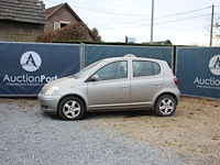 Personenauto toyota yaris benzine 2005 (marge) - afbeelding 1 van  1