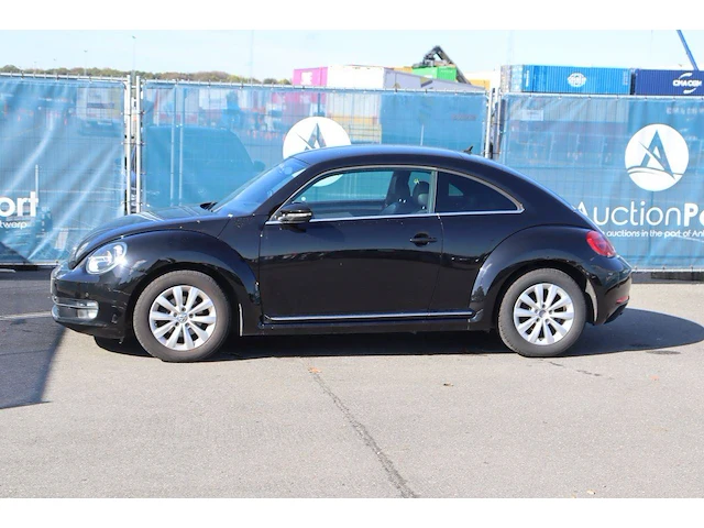 Personenauto volkswagen beetle benzine 105pk 2012 (marge) - afbeelding 1 van  1