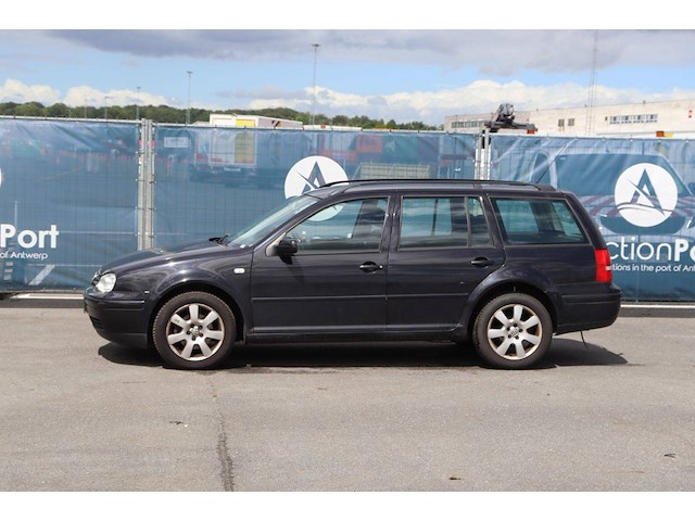 Personenauto volkswagen golf benzine 102pk 2004 (marge) - afbeelding 1 van  1