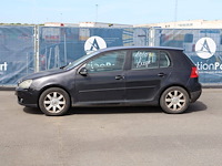 Personenauto volkswagen golf benzine 105pk 2004 (marge)