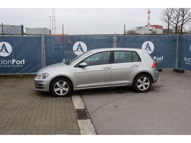 Personenauto volkswagen golf benzine 105pk 2014 (marge) - afbeelding 1 van  1