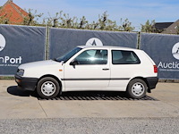 Personenauto volkswagen golf benzine 60pk 1995 (marge) - afbeelding 1 van  1