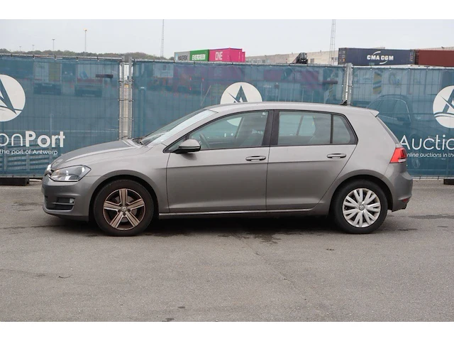 Personenauto volkswagen golf benzine 85pk 2017 (marge) - afbeelding 1 van  1