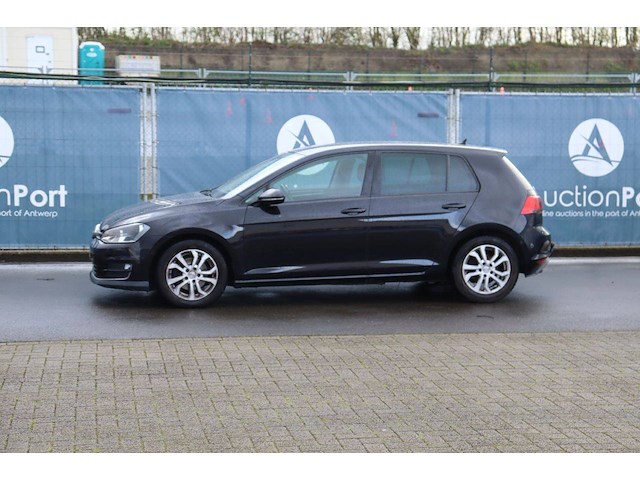 Personenauto volkswagen golf diesel 110pk 2017 (marge) - afbeelding 1 van  1